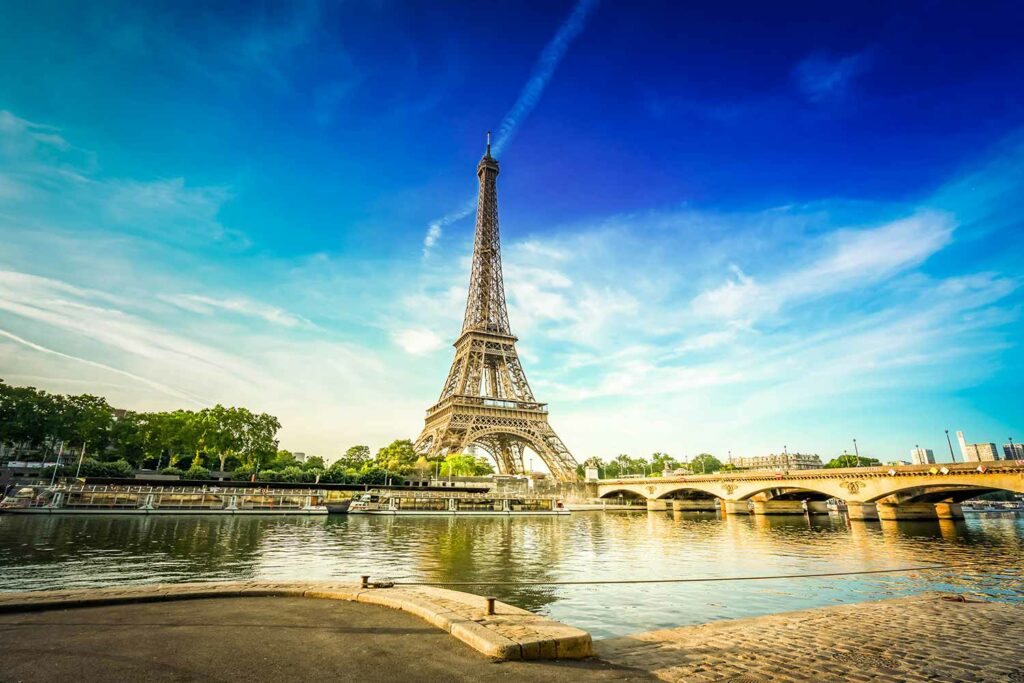 Effiel Tower, Paris